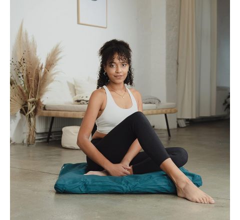 Present Mind Zabuton Meditation Mat Foldable Yoga Mat (70 x 82 x 6-8 cm)