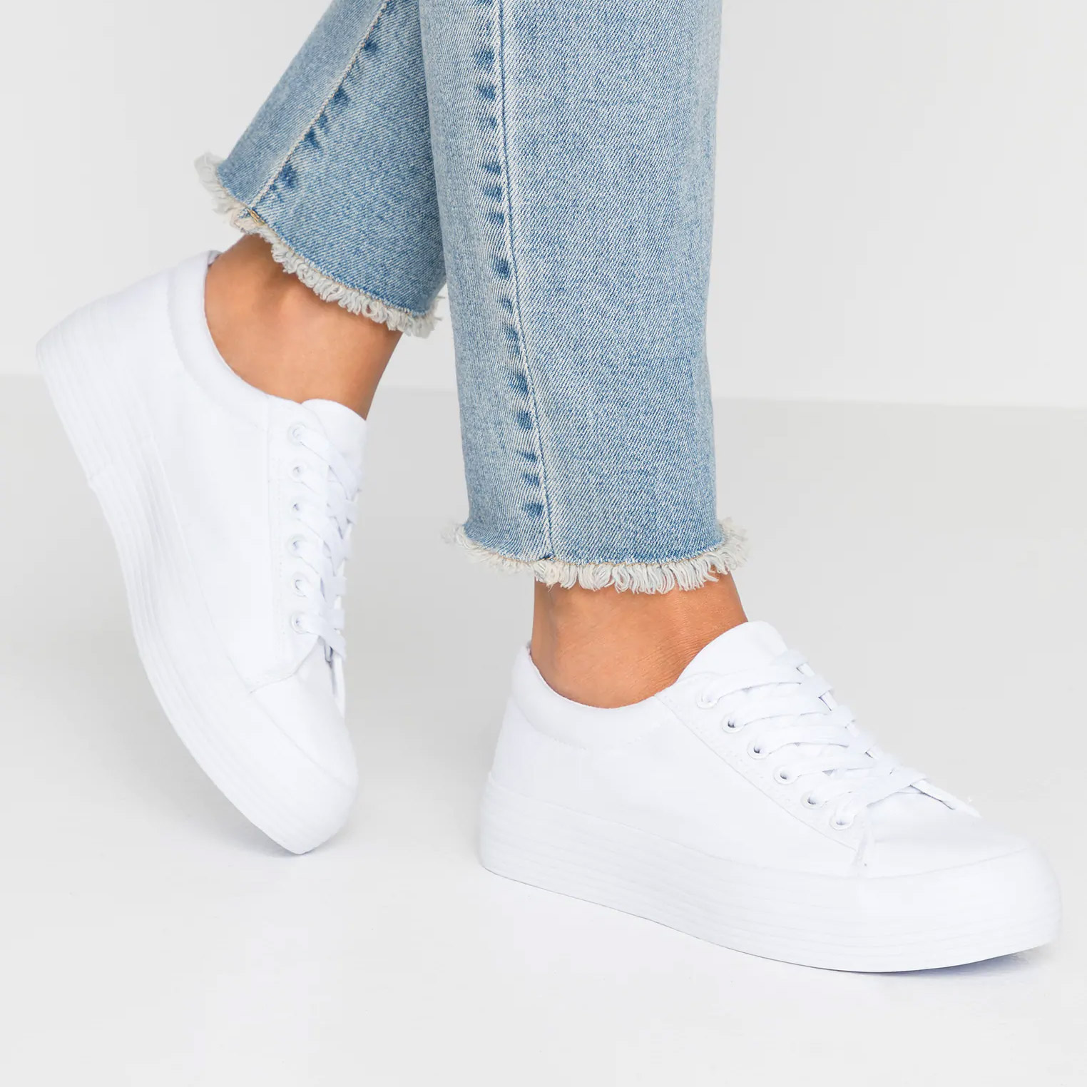 canvas trainers womens